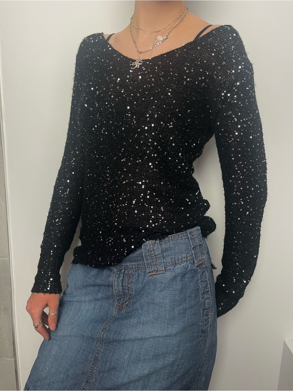 le chateau Black Sequin Knit Long-Sleeve Top